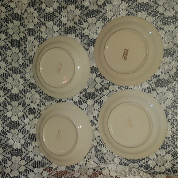 Set of 4 Stone Ware Dessert Salad Plates Vintage 6.75" - Picture 7 of 8